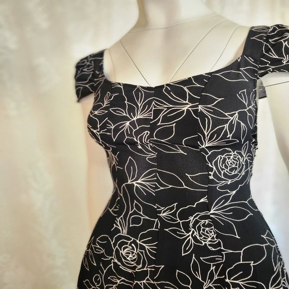 REFORMATION Cherry Backless Mini Dress Black - Picture 6 of 10